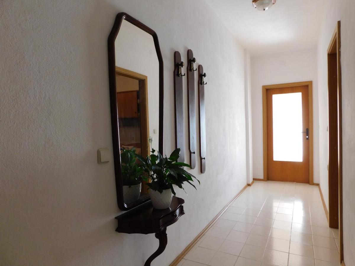 Apartmani Salus Паг Экстерьер фото